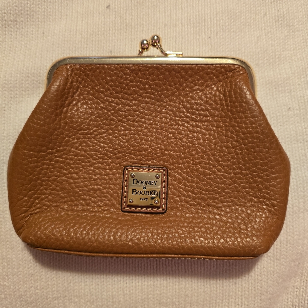 (SOLD) Dooney & Bourke Kisslock Coin Purse